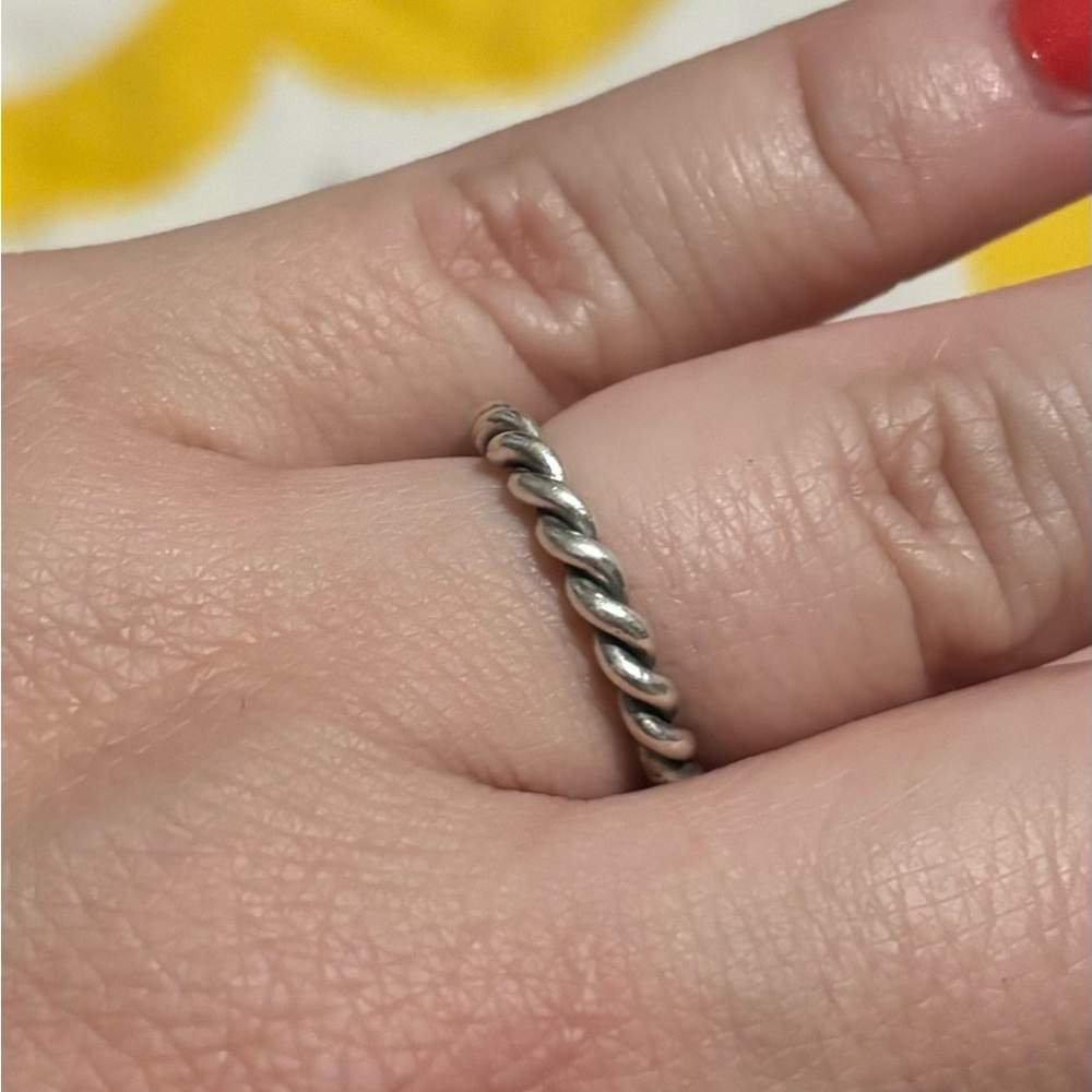 Pandora Twisted Ring